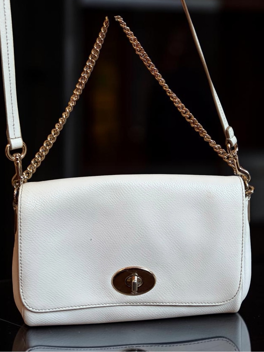 Coach Cream Shoulder Bag with Interior Patch Logo